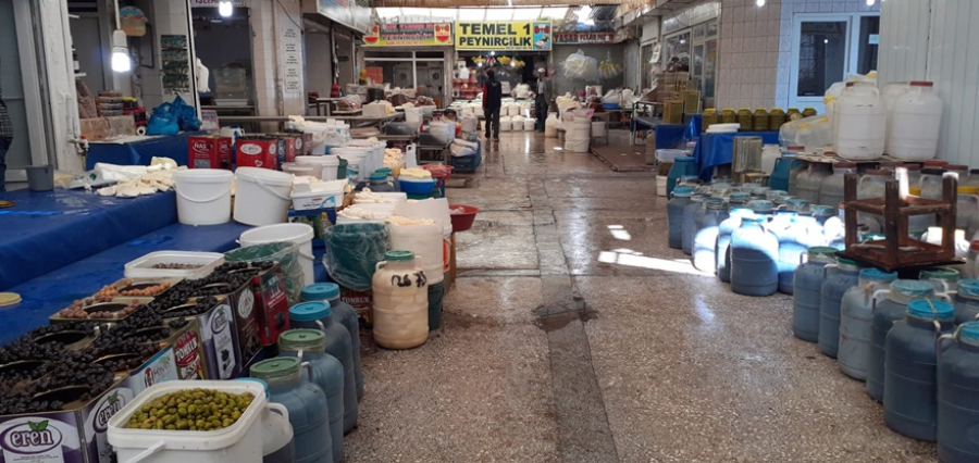 Tarihi peynirciler çarşisi