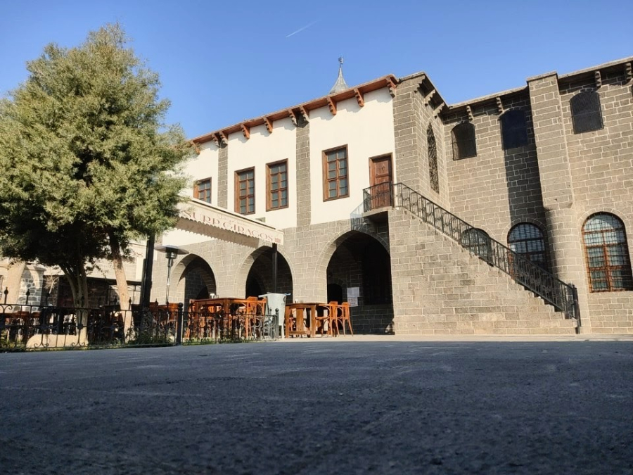 Surp Giragos Kilisesi