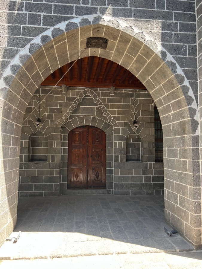 Surp Giragos Kilisesi